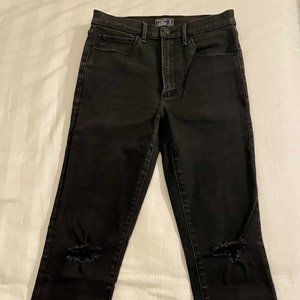 Abercrombie & Fitch - Black Ripped Skinny Jeans